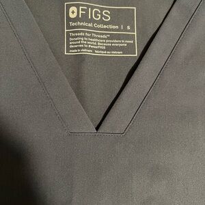 Figs Scrub set size small